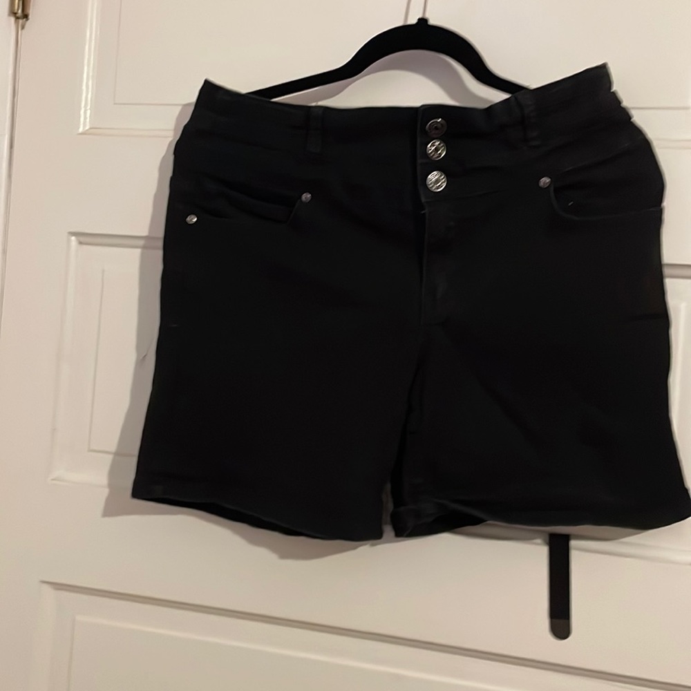 black jean shorts
